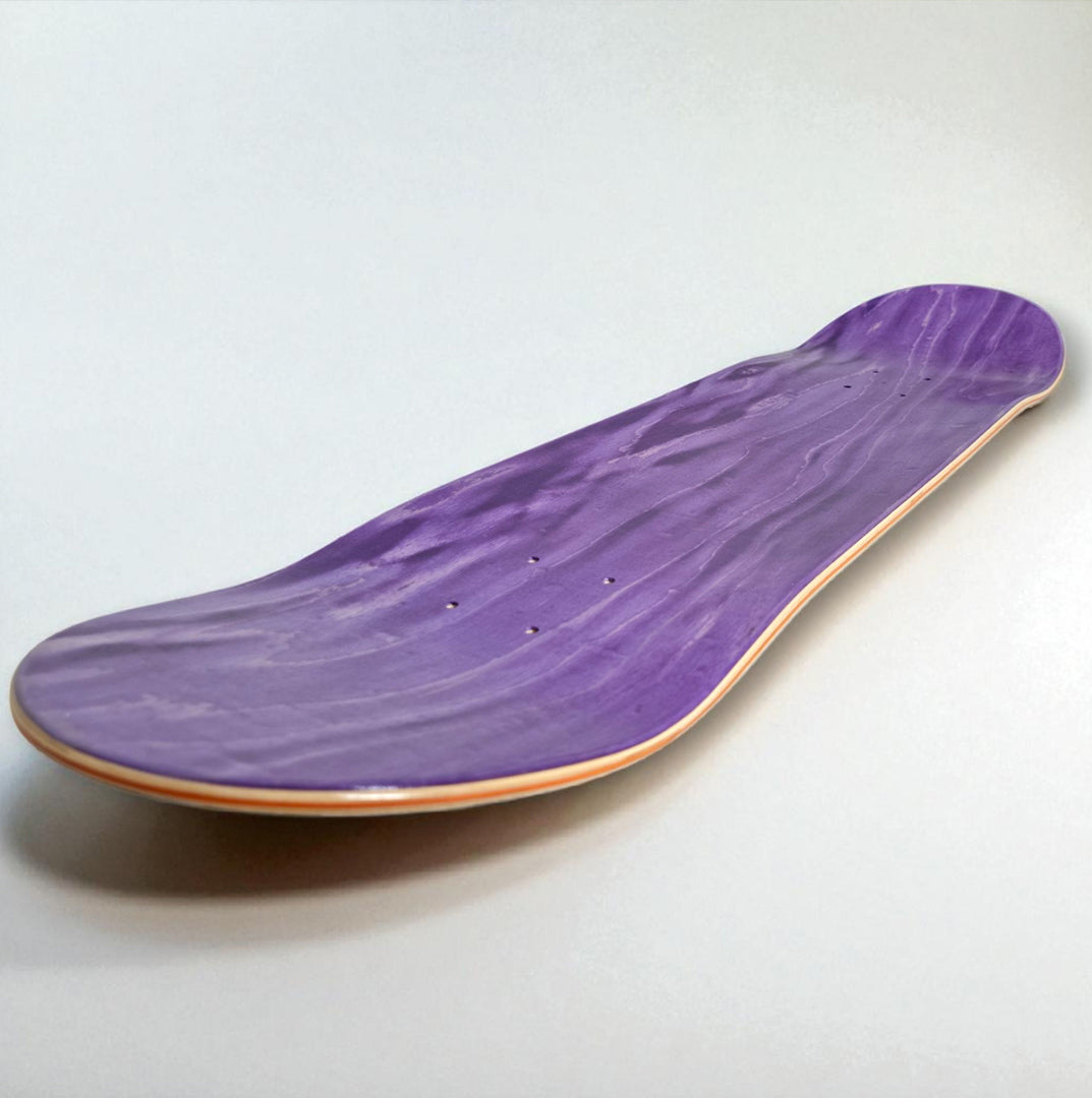 Tabla de skate de color morada marca igl