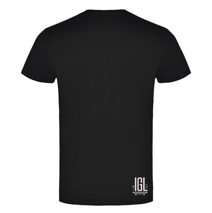 Polera negra manga corta modelo skater reverso con logo rosado