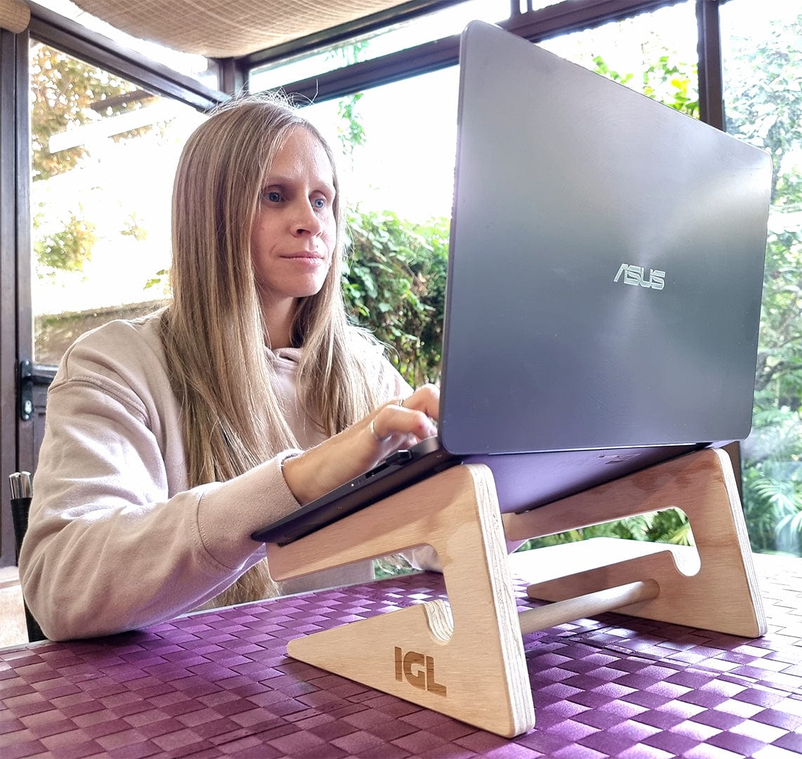 Trabajando con Soporte para Notebook de madera