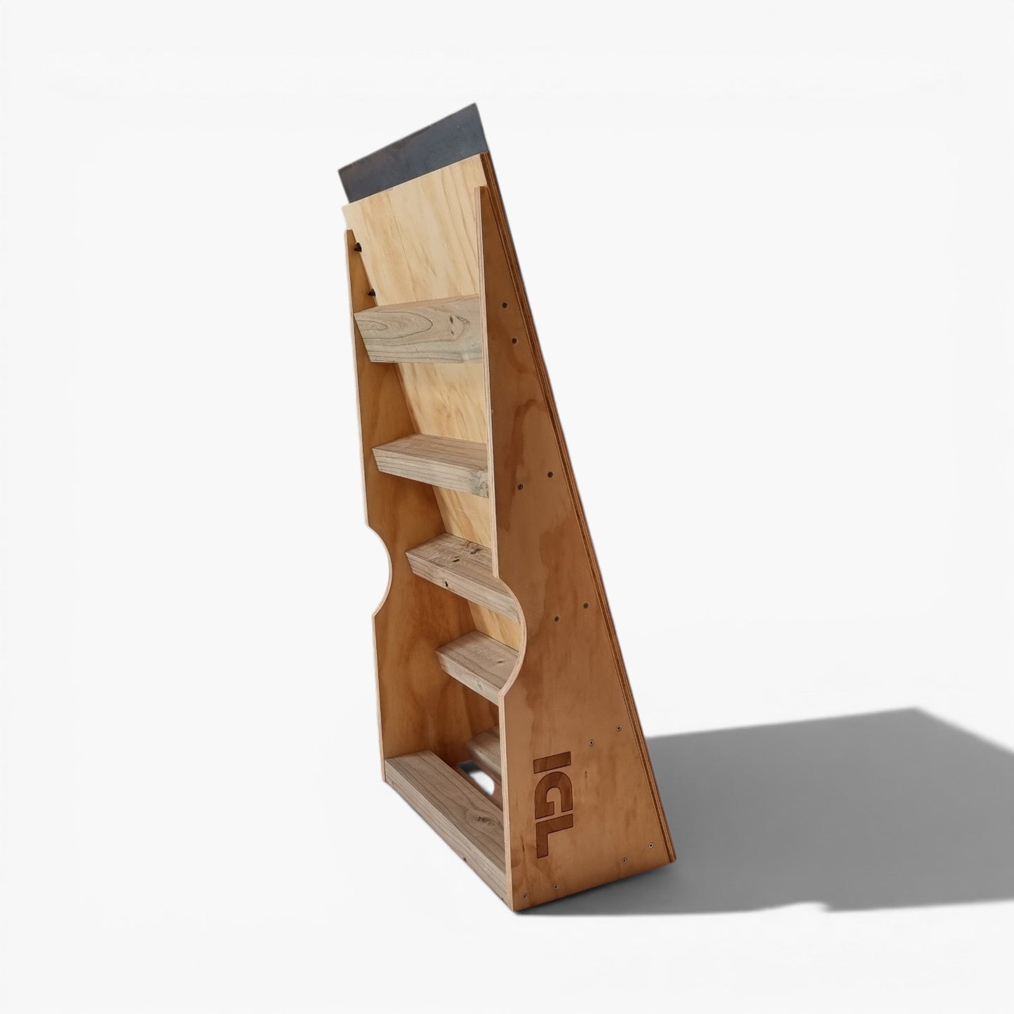 Modulo de skatepark de madera parado