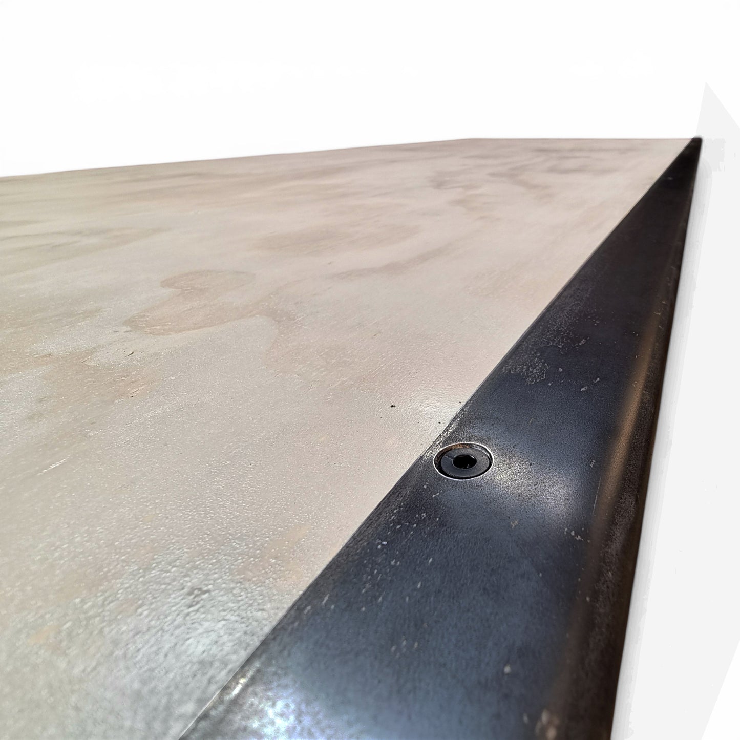Modulo de skate vista de cerca con pernos