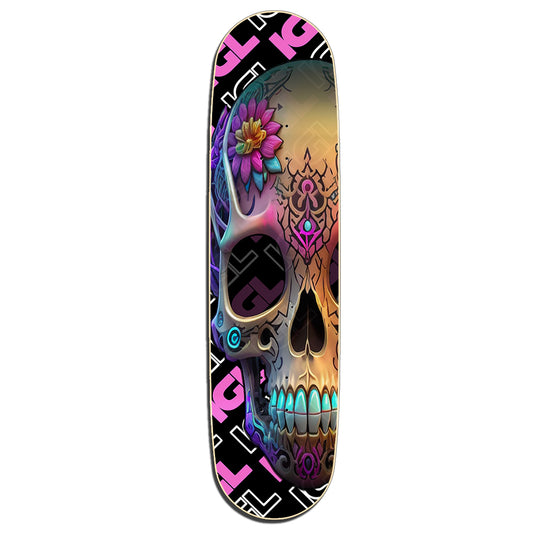 Skateboard con diseño rosa calavera